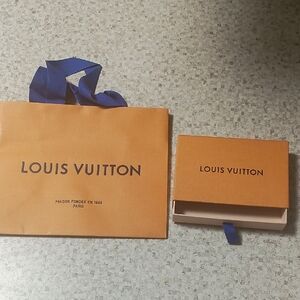 Louis Vuitton Orange and Blue Gift Set